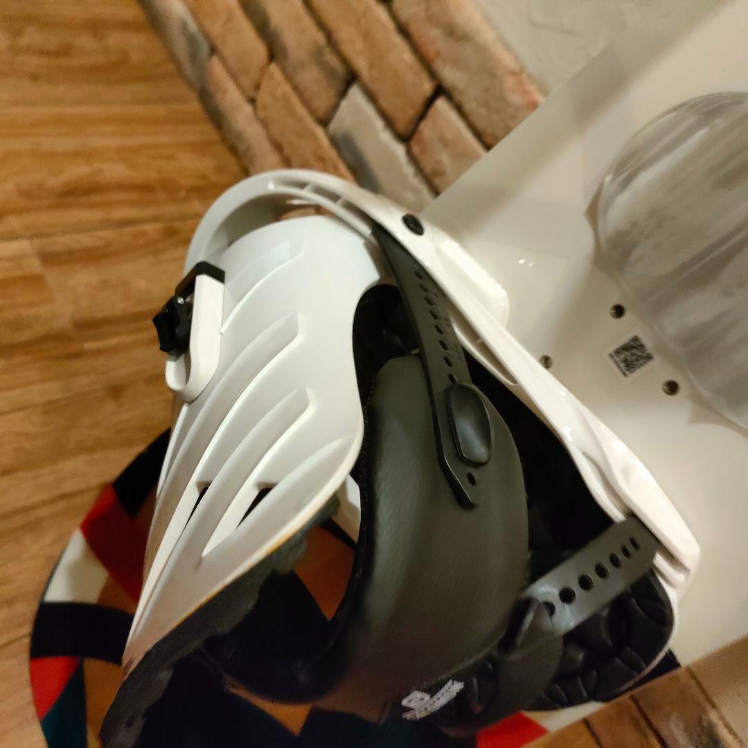 SALOMON　サロモン　スノーボード LOTUS　135　ビンディングS