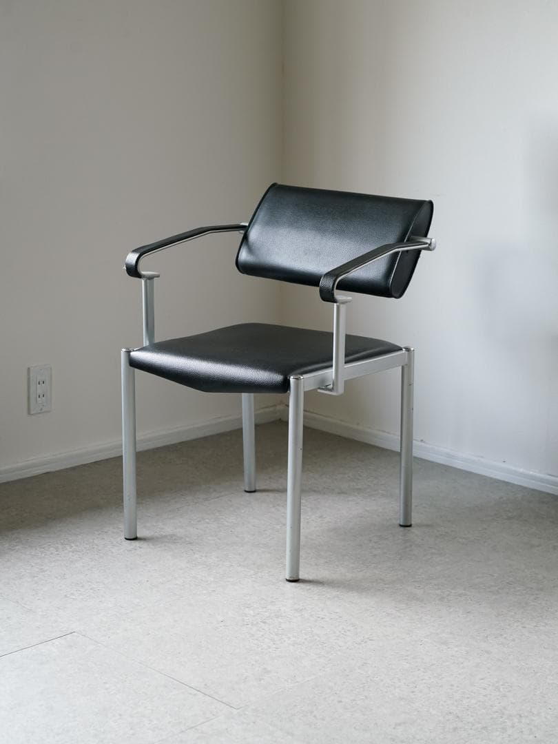 postmodern vintage レザー アームチェア ミッドセンチュリー