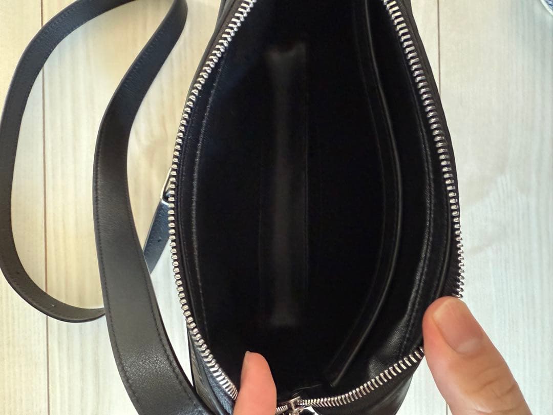 CELINE ブラック ショルダーバッグ