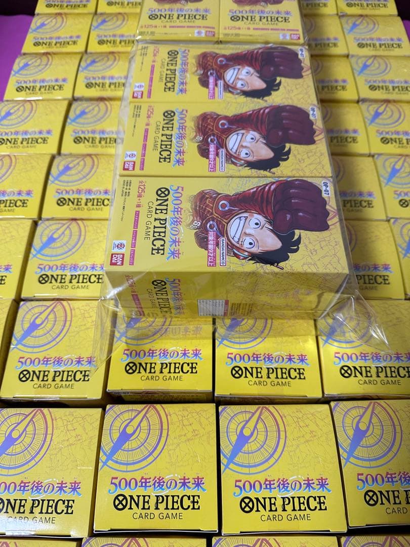 ワンピースカード　５００年後の未来６５BOXテープ付き