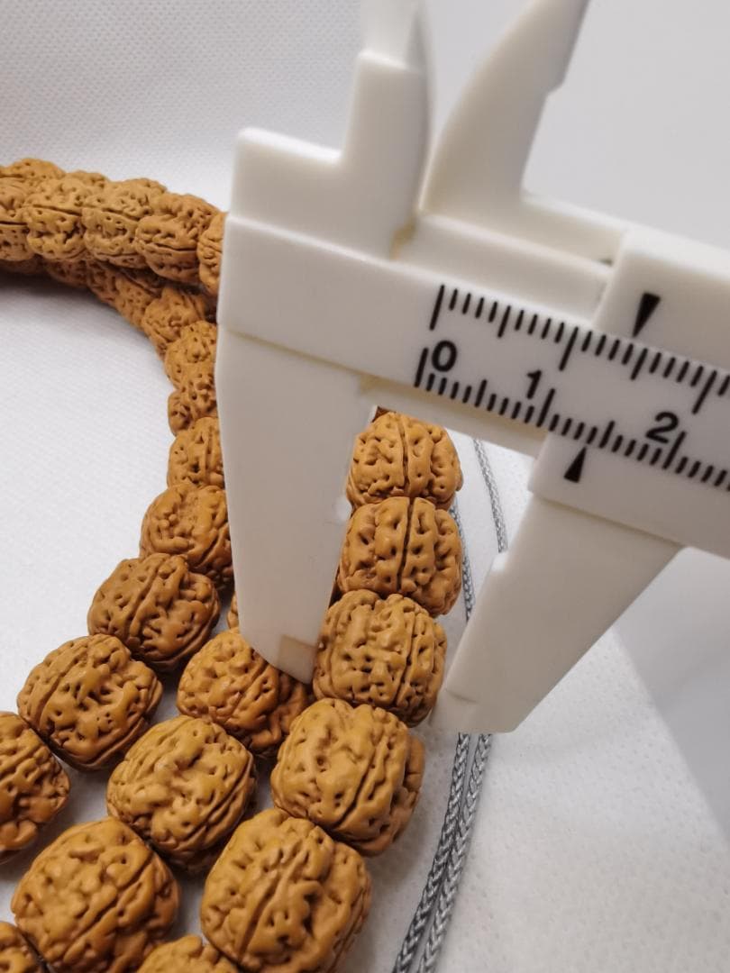 【高級品】文玩 形揃い ルドラクシャ 金剛菩提108数珠 念珠 14mm 超大玉