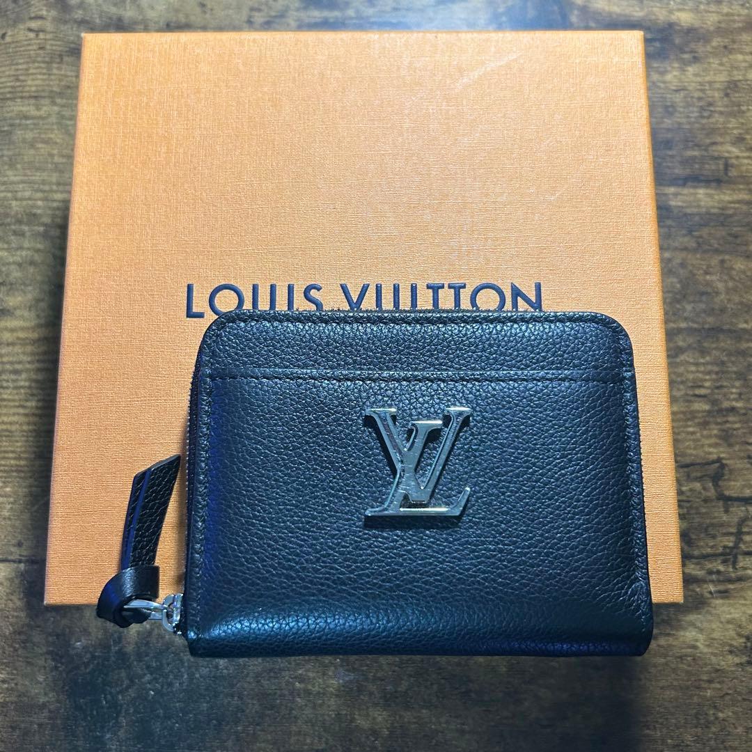 ルイヴィトン　美品　ロックミー　ジッピーパース LOUIS VUITTON