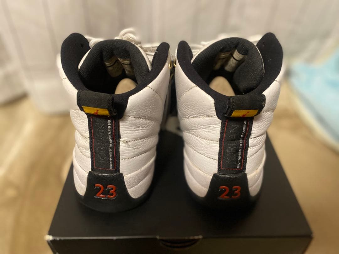 NIKE AIR JORDN12 TAXI US9 ジョーダン12 タクシー
