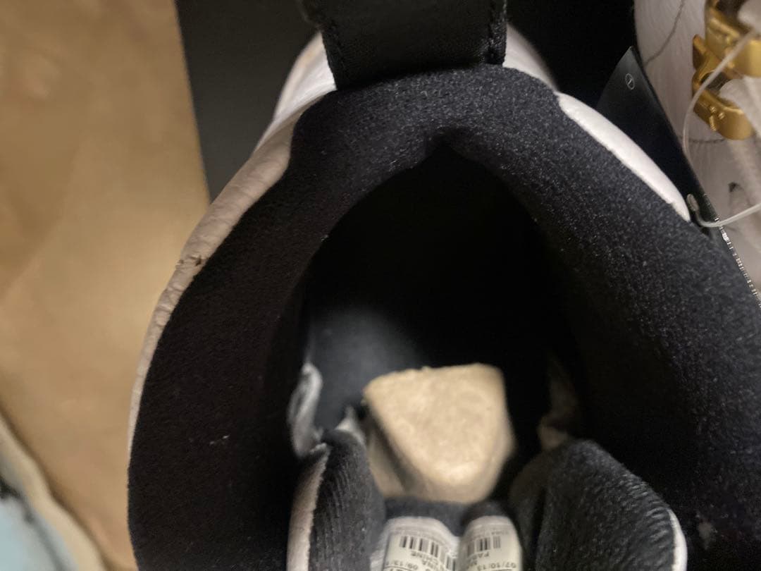 NIKE AIR JORDN12 TAXI US9 ジョーダン12 タクシー