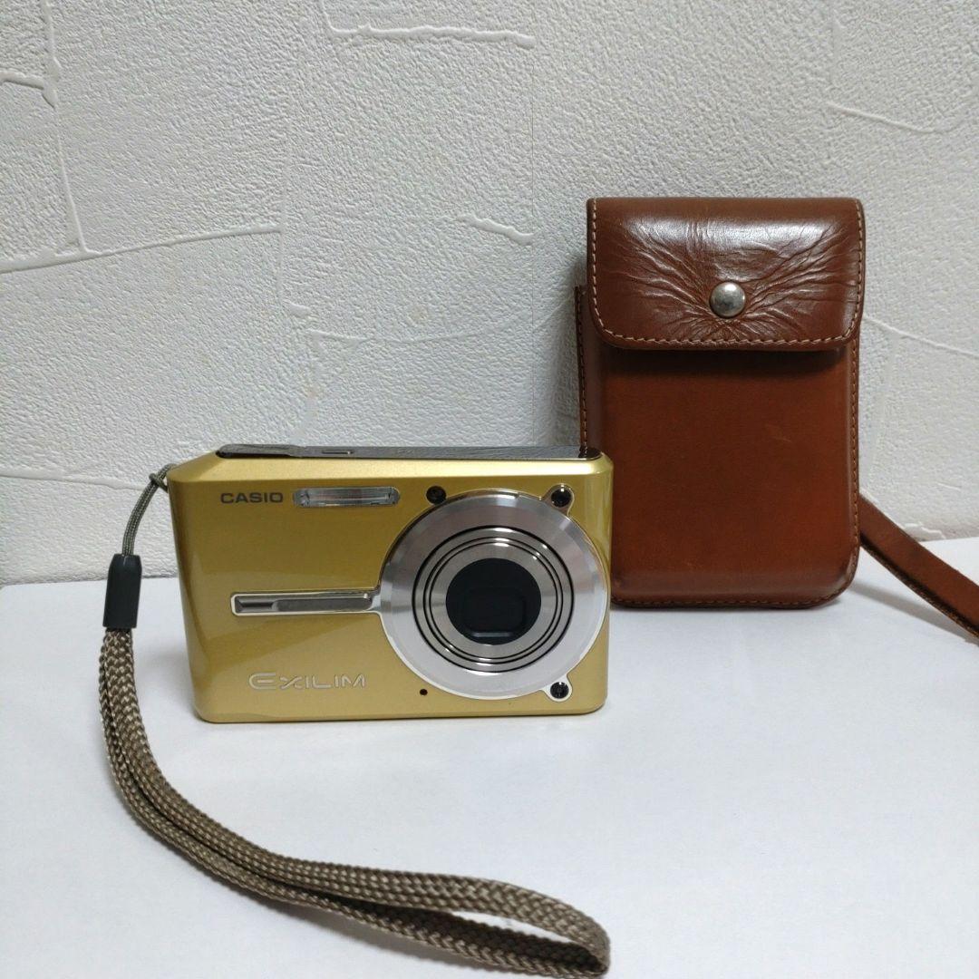 カシオ　CASIO EXILIM EX-S600　デジカメ　ケース付き