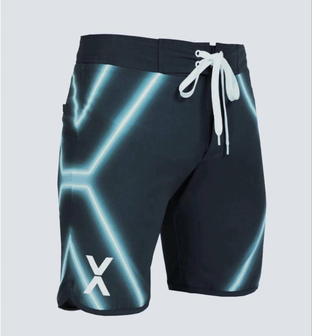 VEATM 光るストライプデザイン 水着 ショートパンツ　ビートム　サーフパンツ