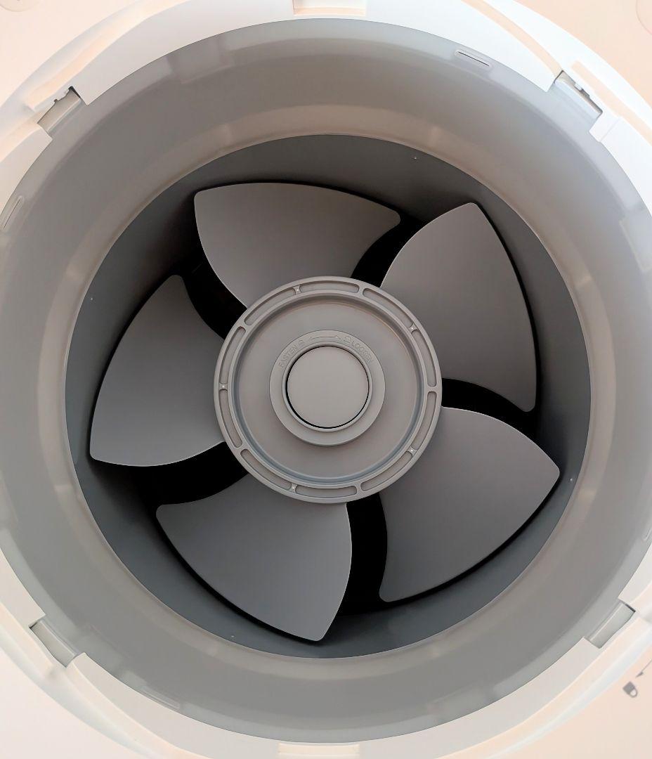 あいじじぃ バルミューダ空気清浄機 A01A-WH 新品純正集じん