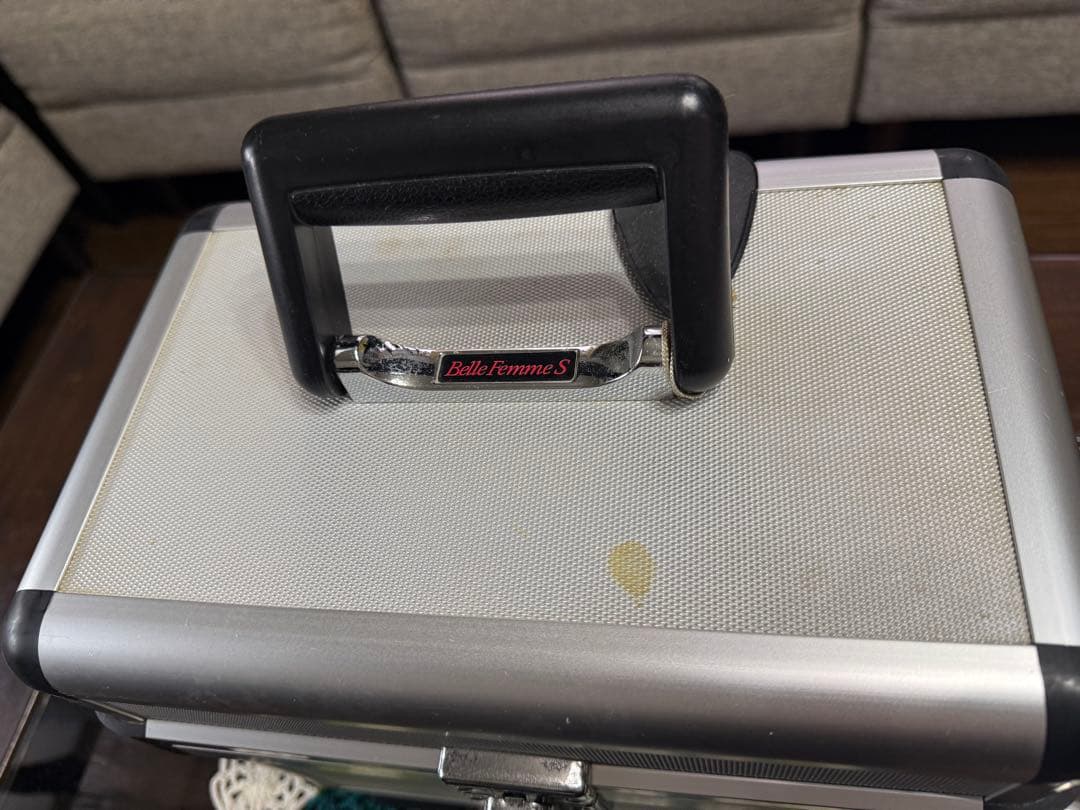 多機能フェイス＆ボディケア美顔器、Belle Femme SD