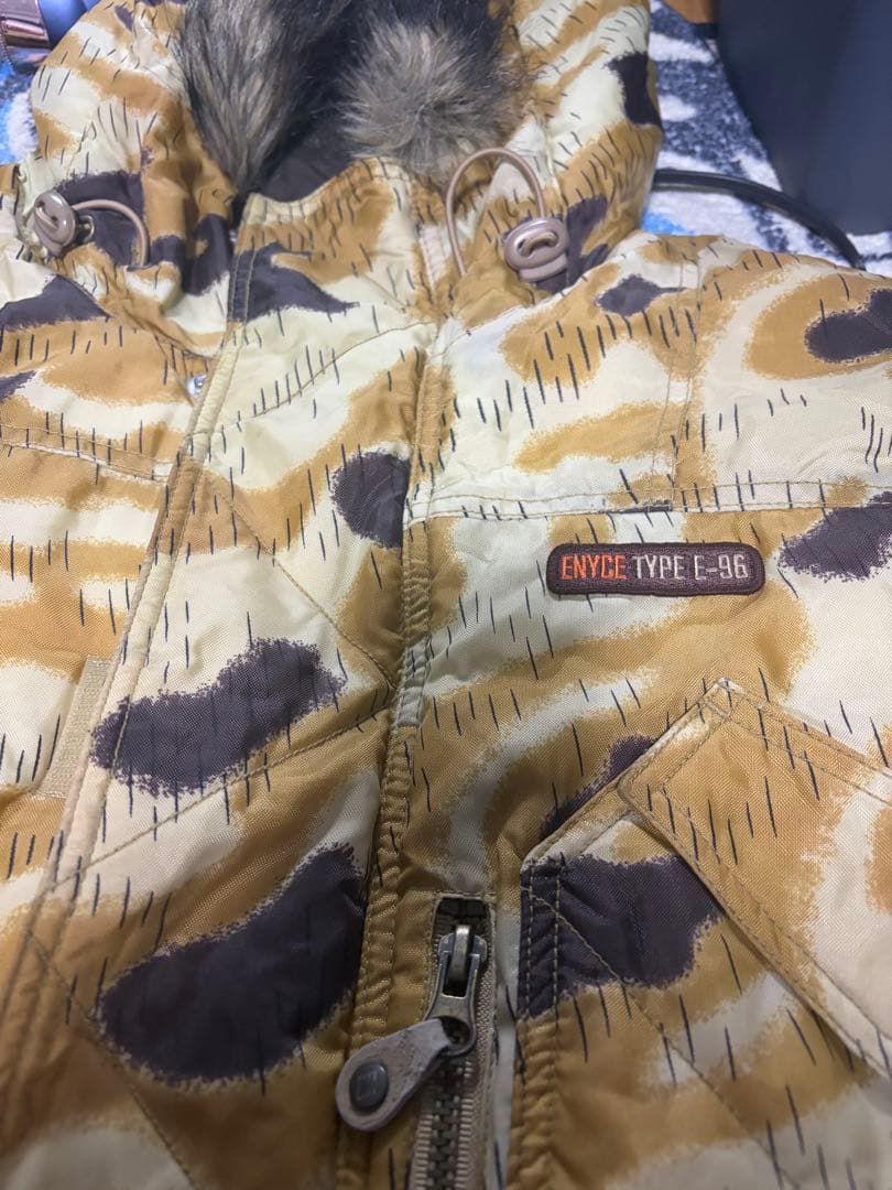 ¥¥¥　激レアenyceファージャケット