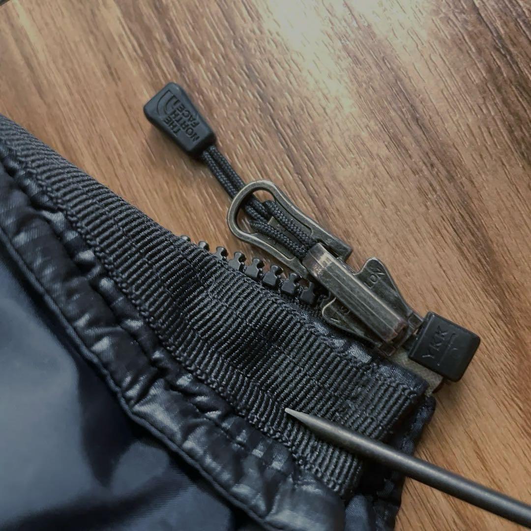 Lノースフェイスレディース700フィルブラック黒ヌプシ2ダウンジャケットパーカー