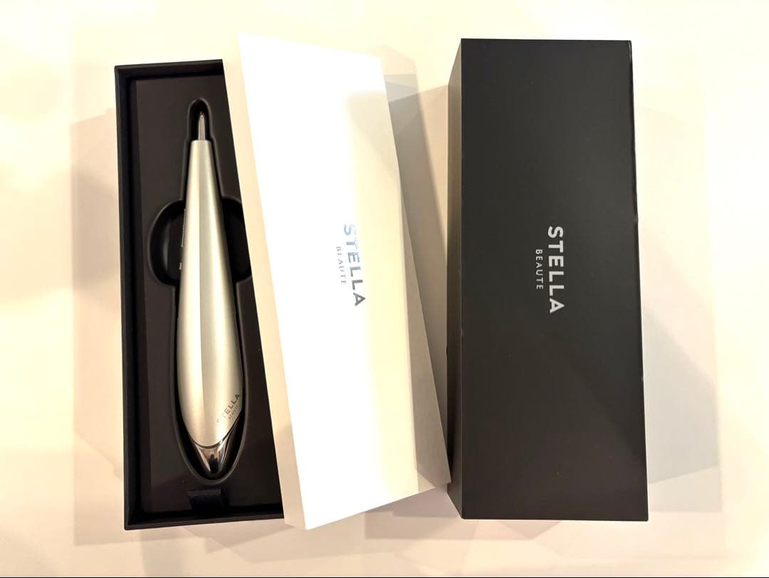 ⭐︎新品STELLA BEAUTEビューティーフェイススティック収納ポーチ付⭐︎