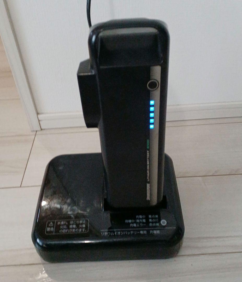 TB1e バッテリー　充電器一式　電動自転車