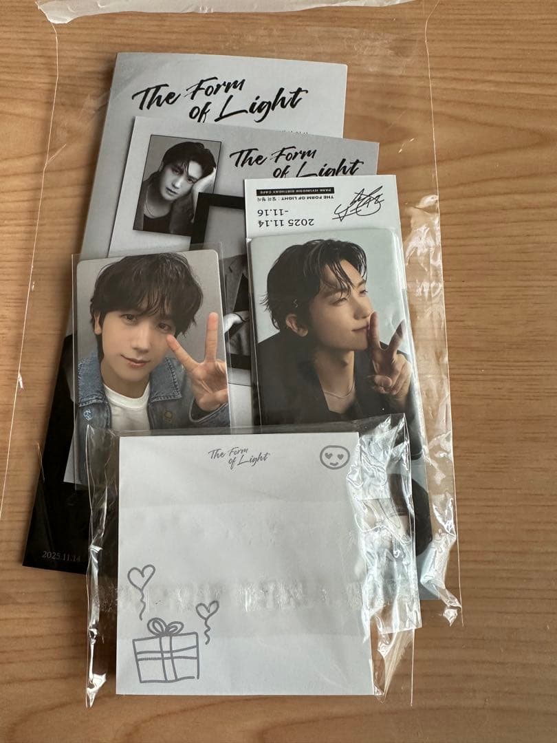 パクヒョンシク　センイルカフェ　ソウル 公式限定➕ラッキードローメモ帳とトレカ