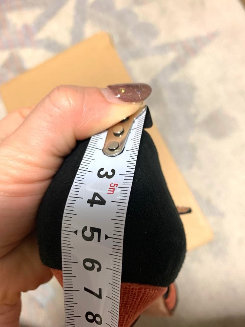 タンゴシューズ　サンダル　黒スウェード　オレンジ　オレンジヒール