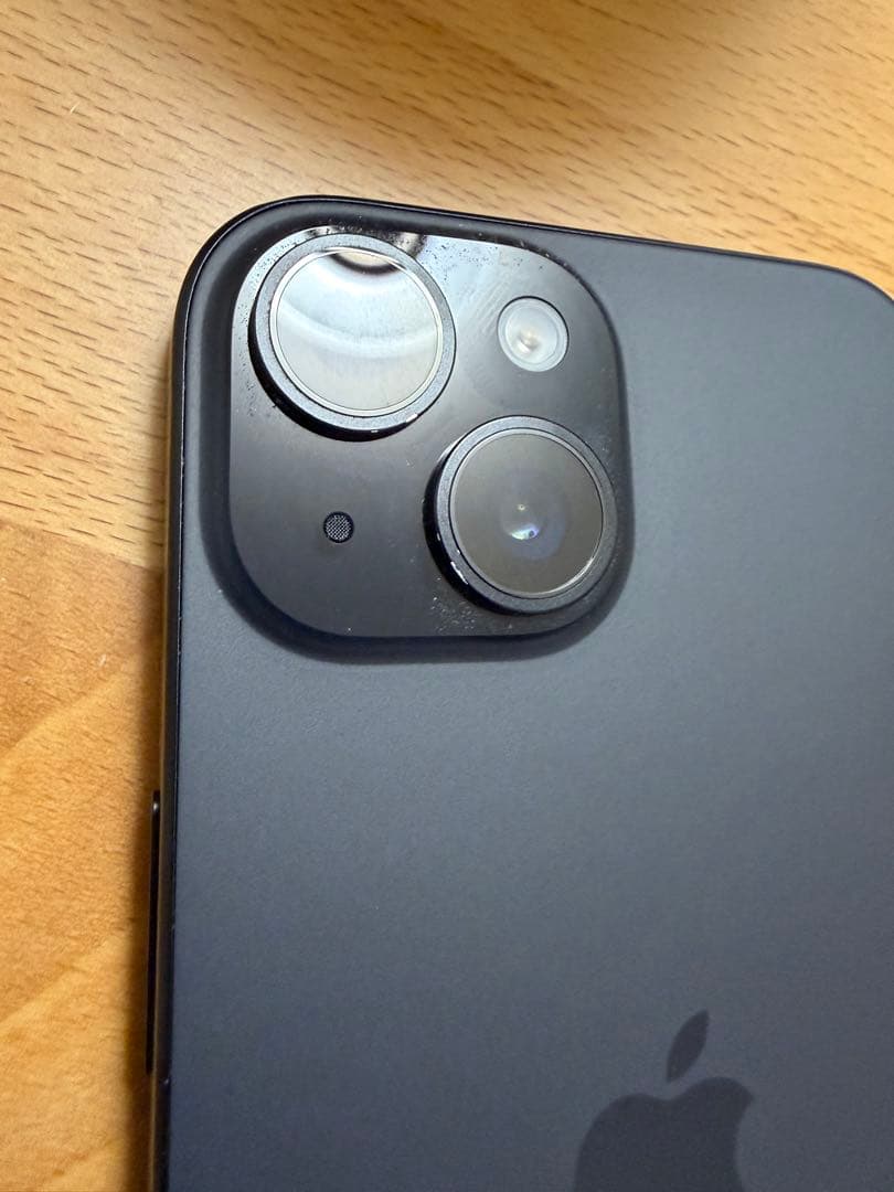 iPhone15 128GBブラック 本体　SIMフリー　ios26 残債無し