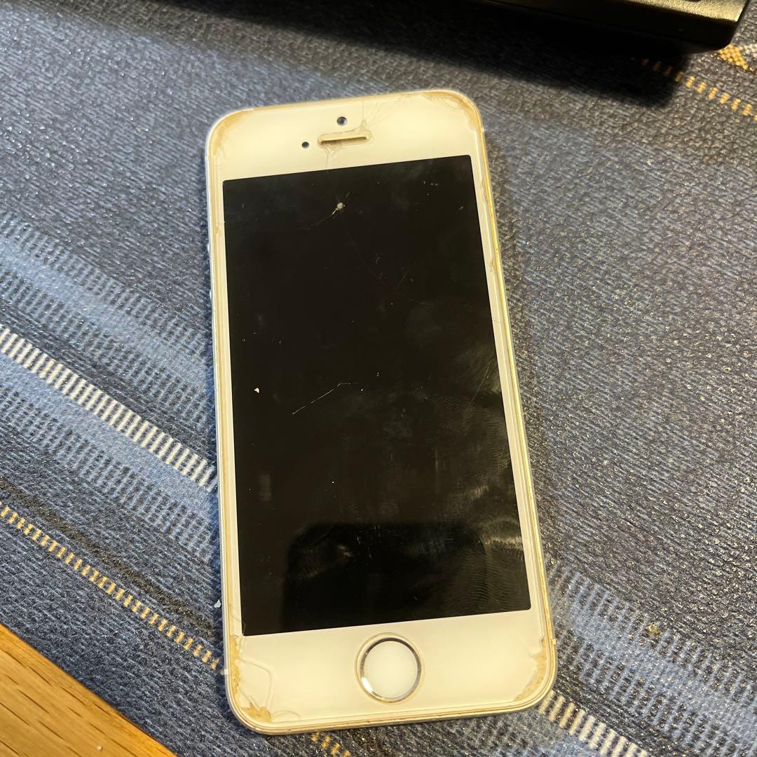 iPhone SE Silver 64 GB SIMフリー
