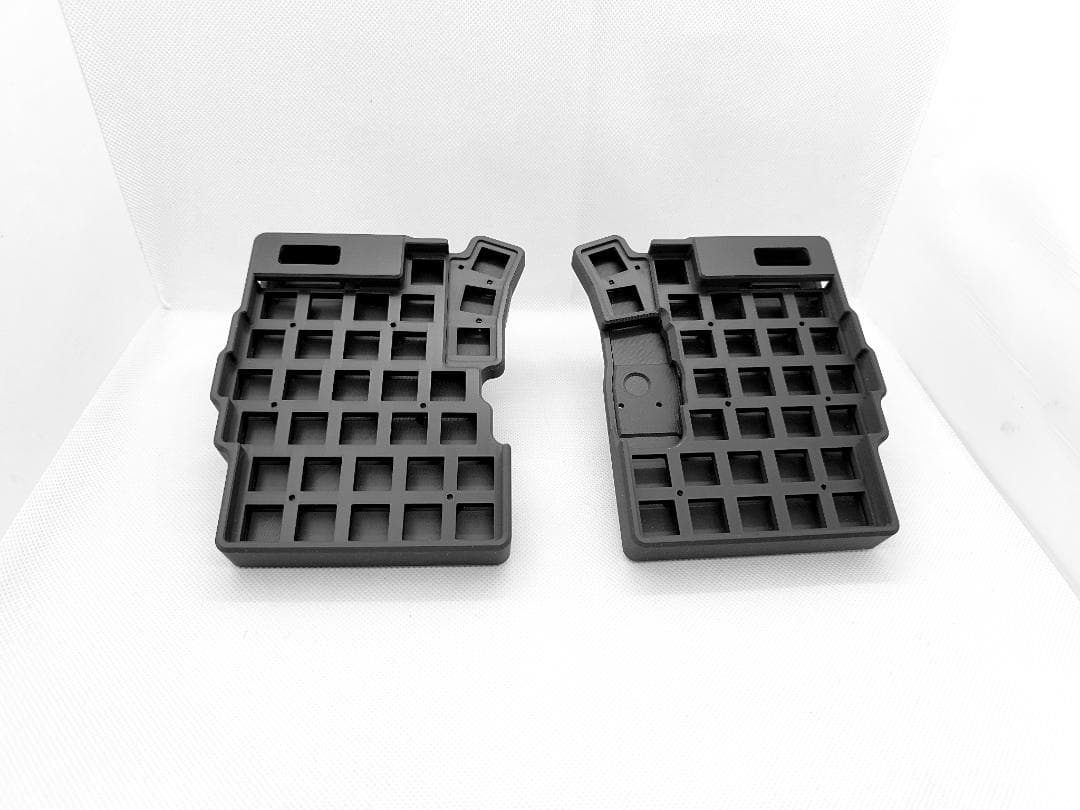 Keyball61ケース 可変テンティング、パームレスト付き