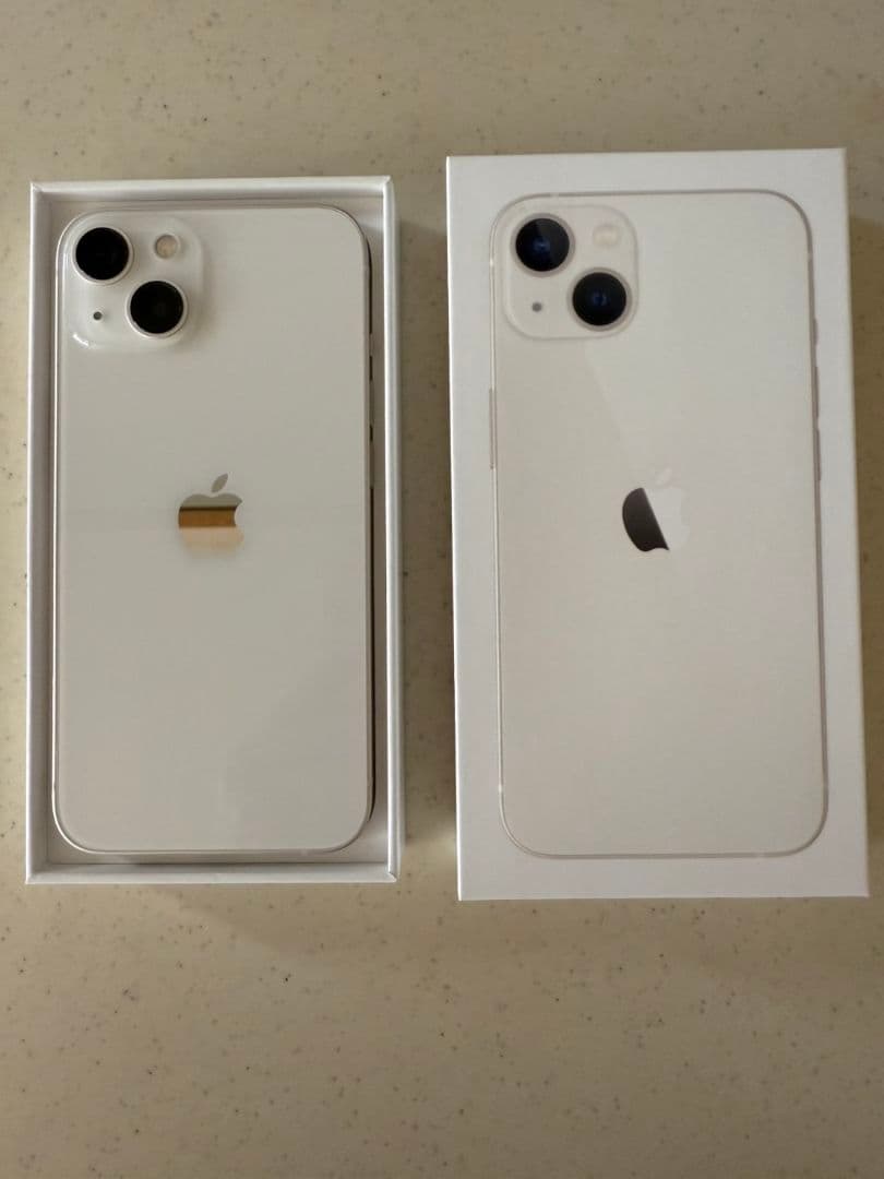 iPhone13／128GB／スターライト