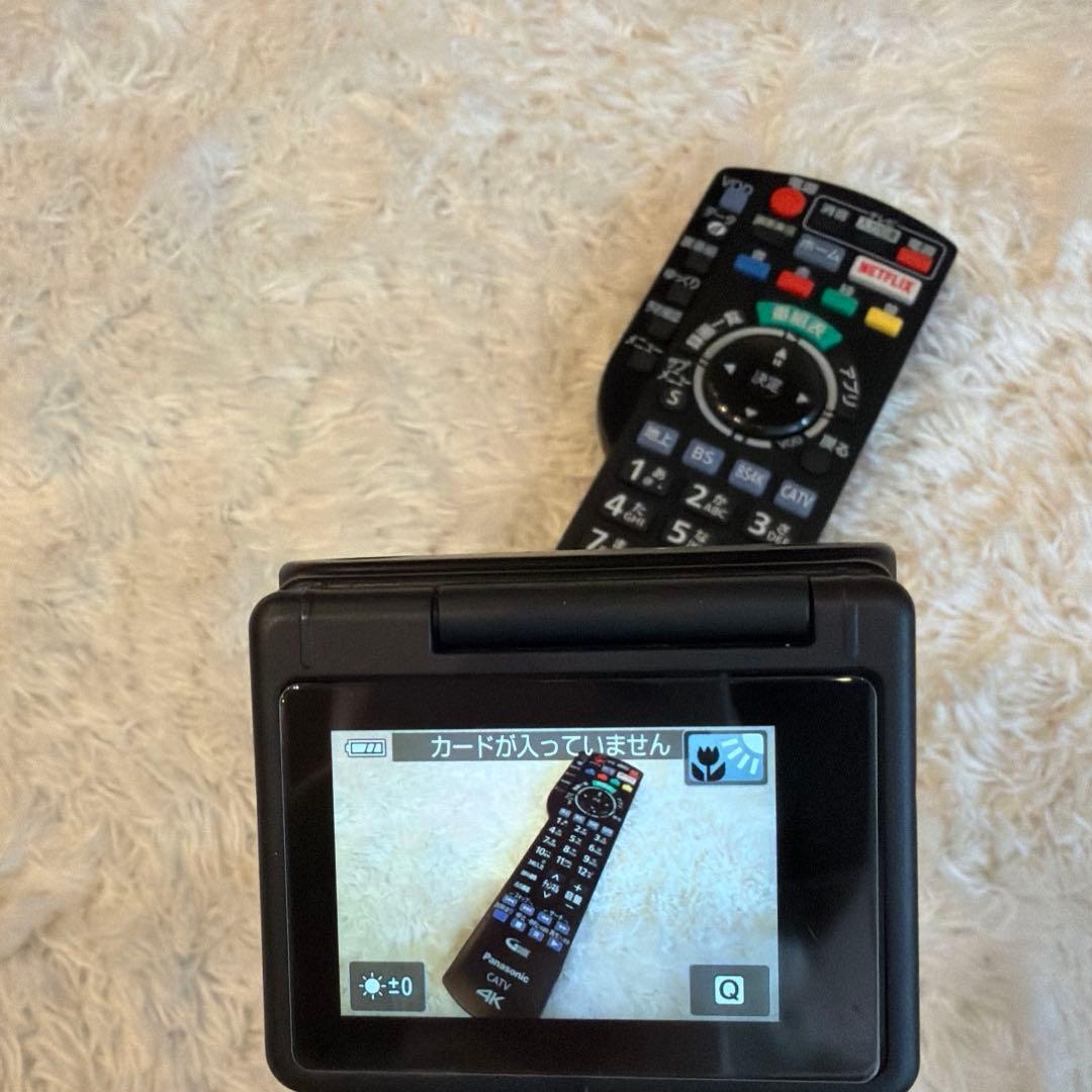 Canon PowerShot V10 コンパクトデジタルカメラ　本体のみ