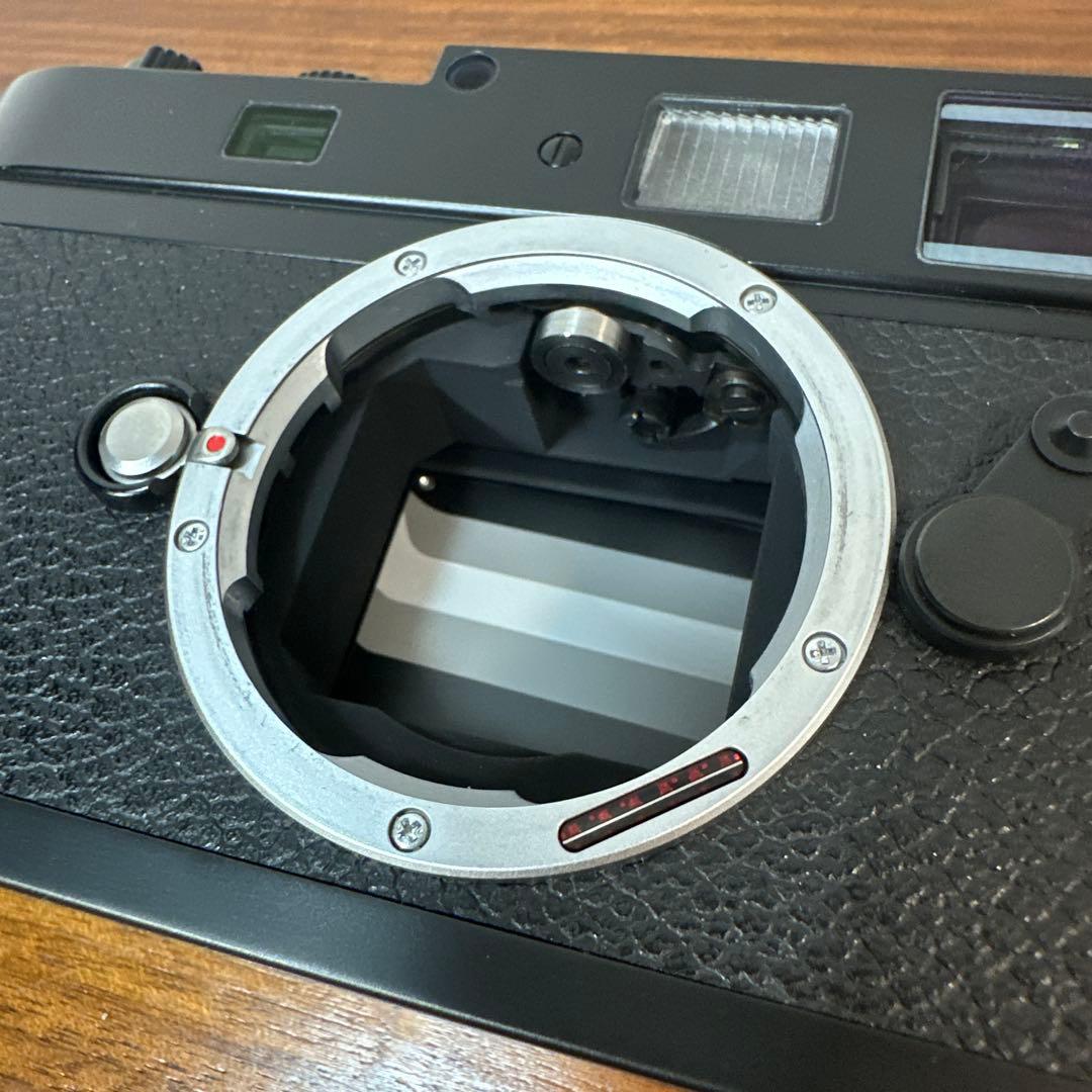 ライカ M9-P ブラックペイント バッテリー2個付きCCD対策済　777ゾロ目