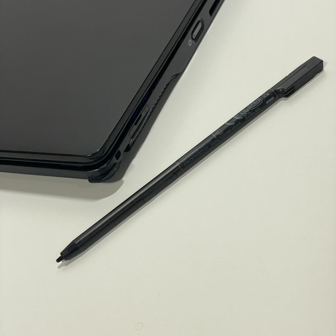 2022年製 第11世代 LIFEBOOK U9311 新品SSD 薄型 軽量