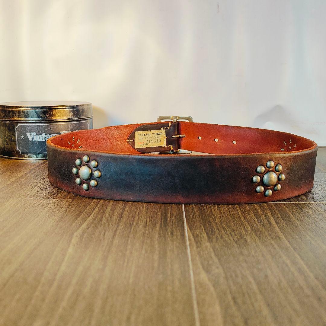 【極上品】Vintage Works DH5697　高級茶芯スタッズドレスベルト