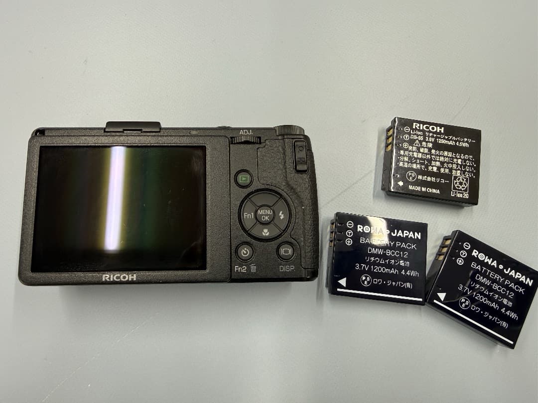 RICOH GR Digital IV バッテリー3個付