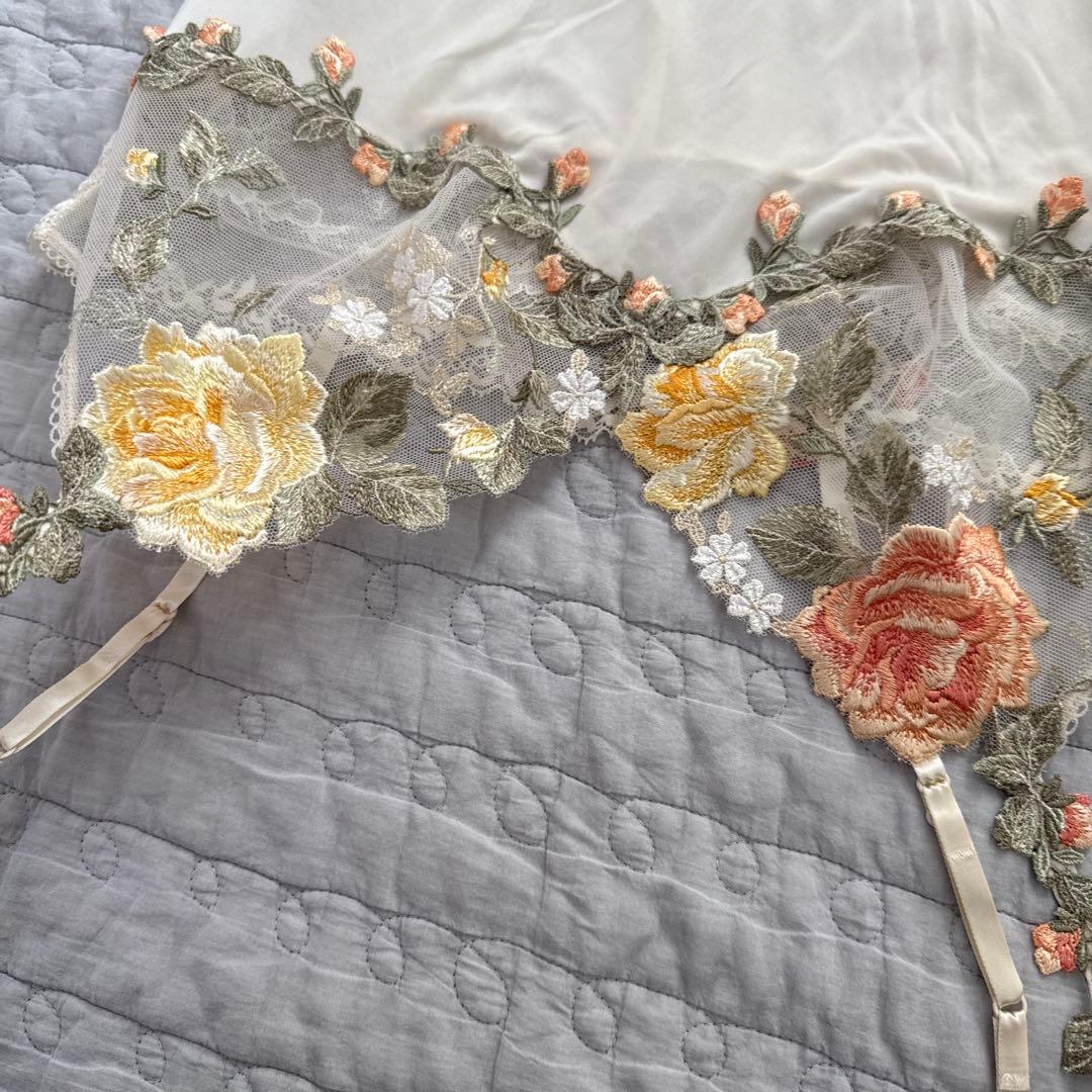 ワコール　トレフル　キャミソール　スリップ