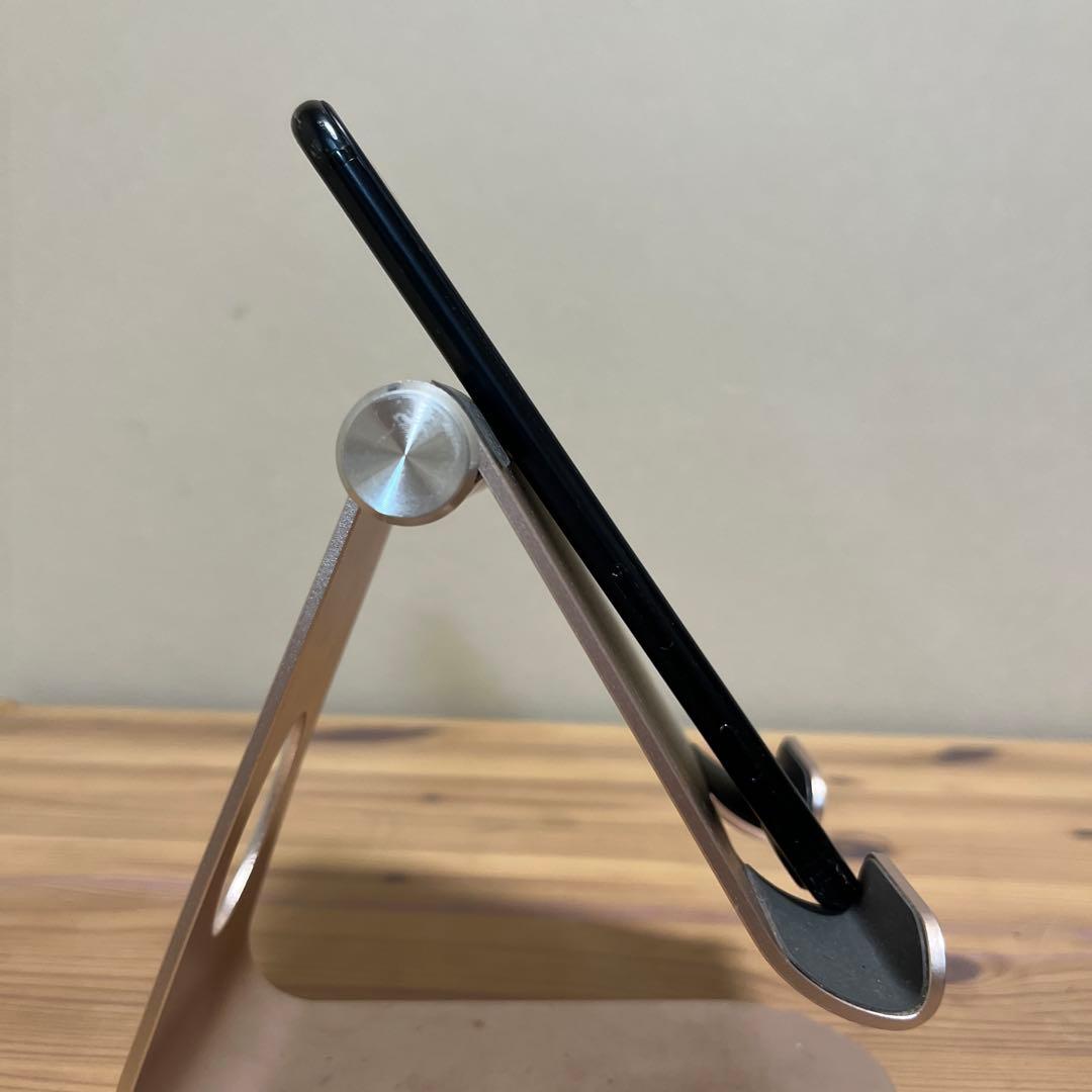 バッテリー新品交換済100%！iPhone7 plus 128GB ブラックS