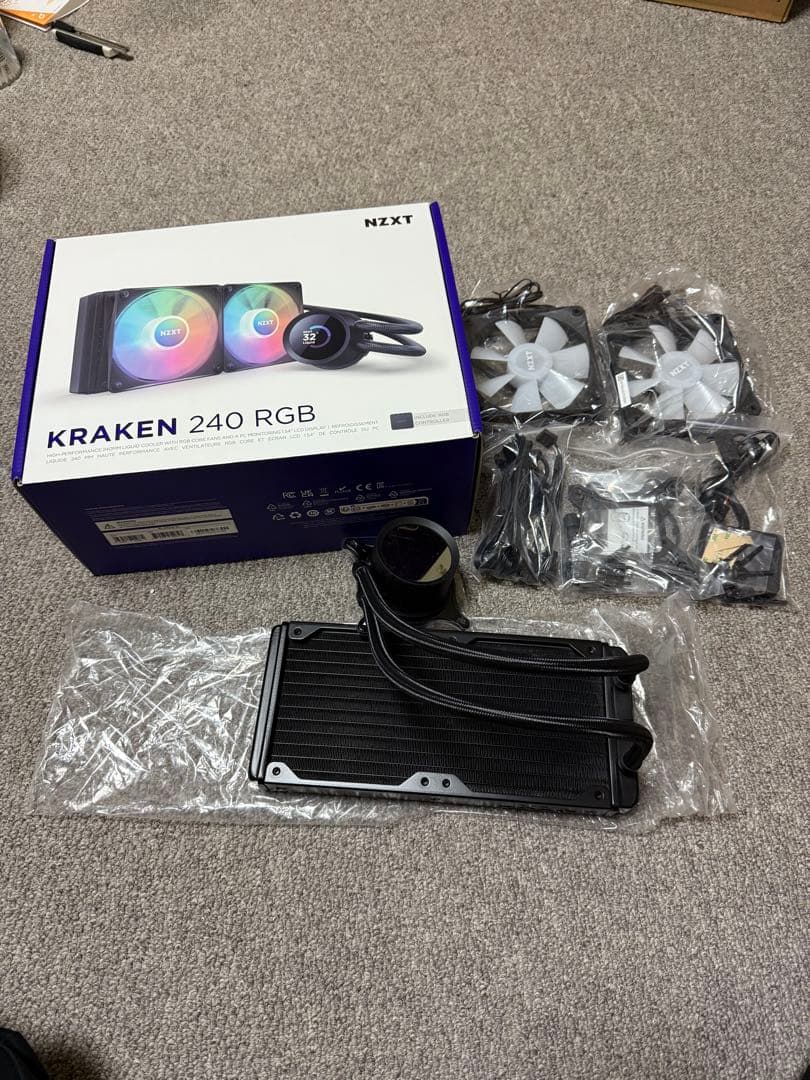 NZXT Kraken 240 RGB 水冷クーラー