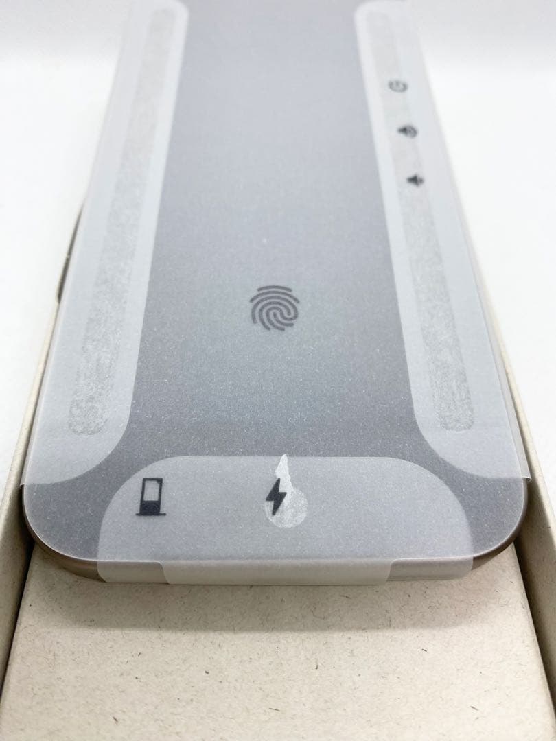 新品未使用品　au Pixel 9a 128gb ホワイト　SIMフリー