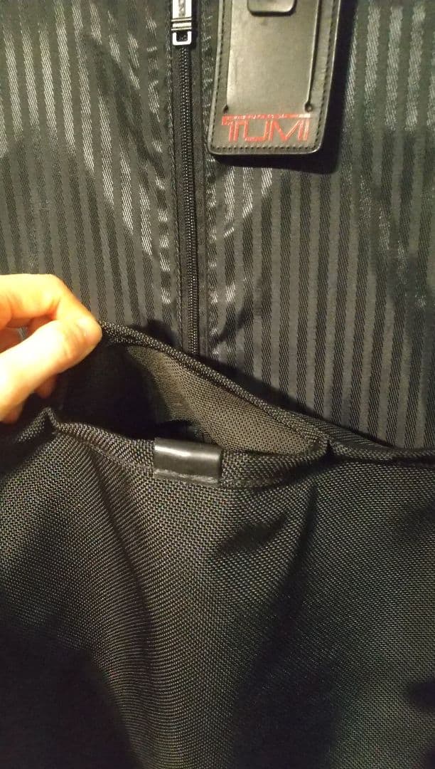 DanTUMI トゥミ ナイロンガーメントバッグケーススーツ収納バッグ