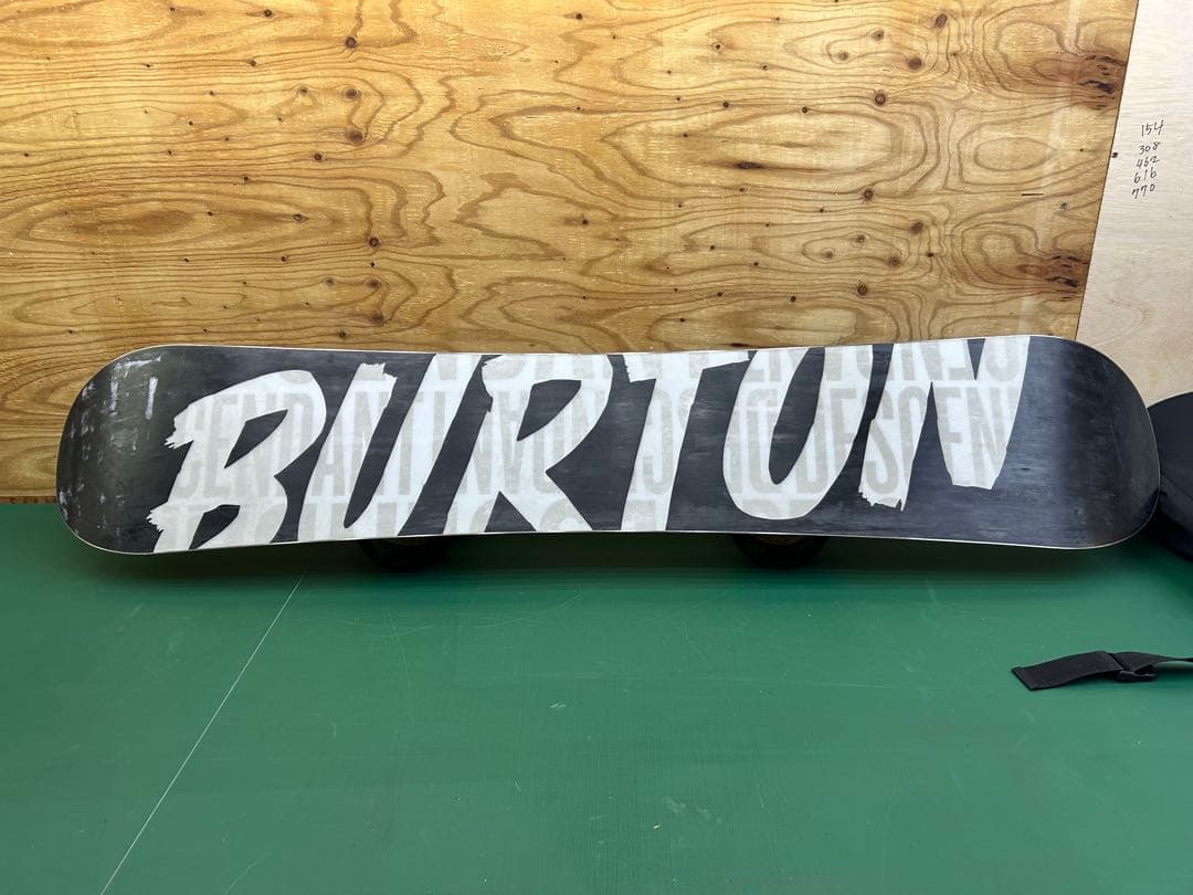 Burton Descendant160+CARTEL+ CSBボードケース