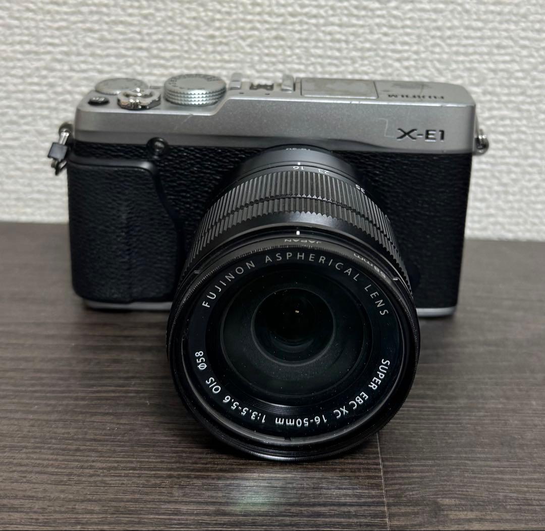 Fujifilm X-E1 シルバー 富士フィルム 【 未確認】