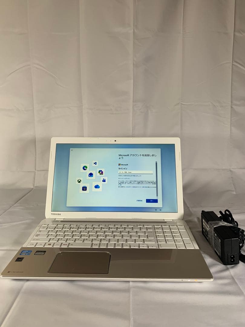 値下げしました！Toshiba dynabook ゴールド ノートPC 本体