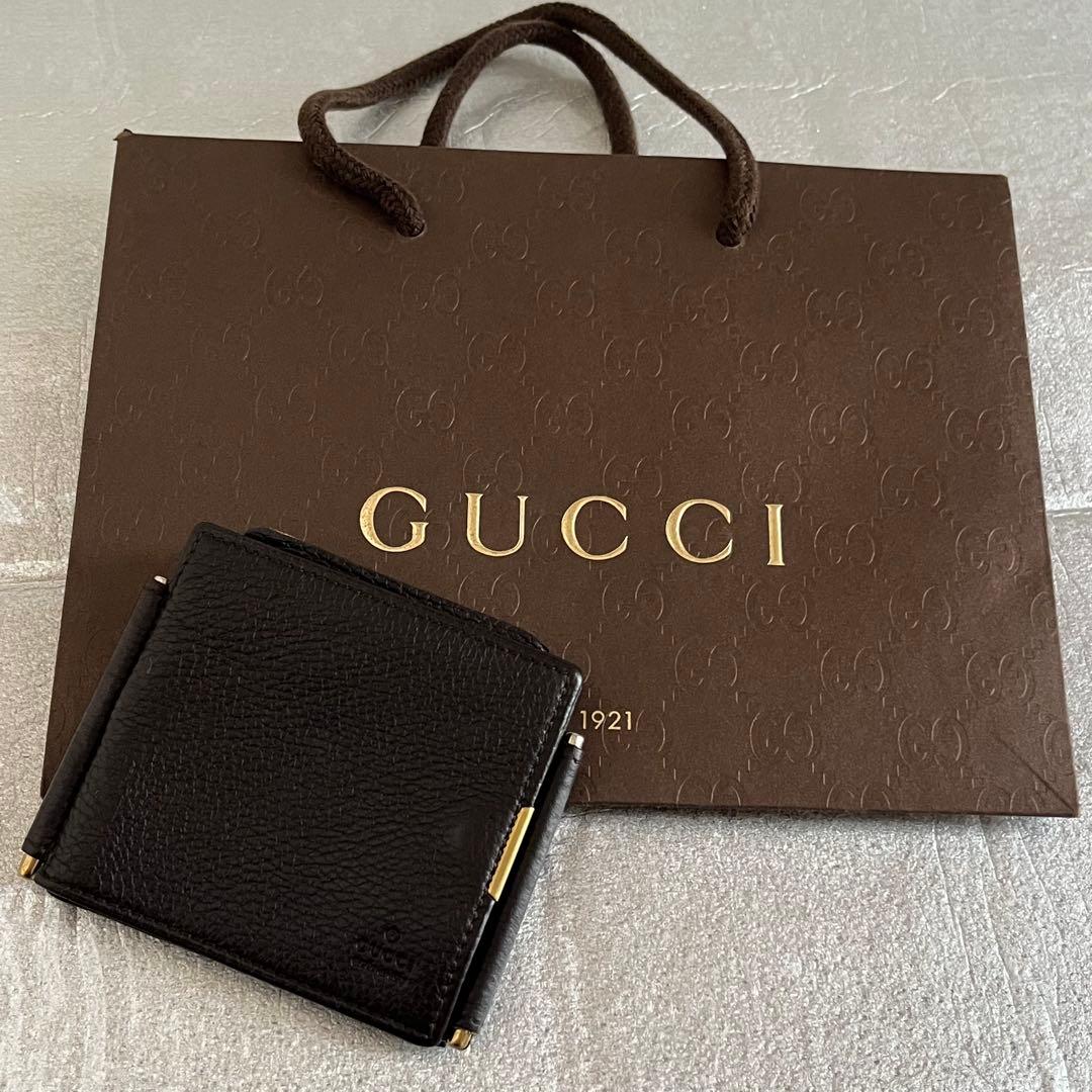GUCCI グッチ マネークリップ　小銭入れ付き　メンズ レザー　 三つ折り財布
