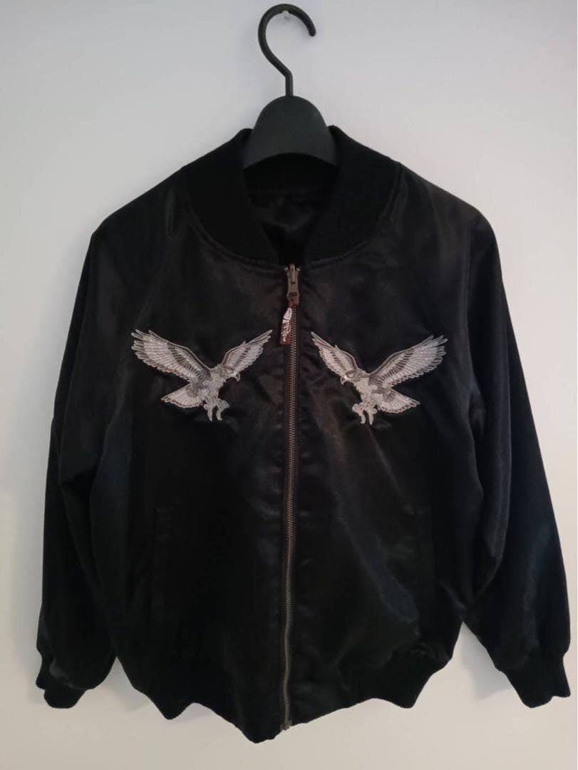 最終値下げ！！黒 スカジャン M 鷲の刺繍 日本