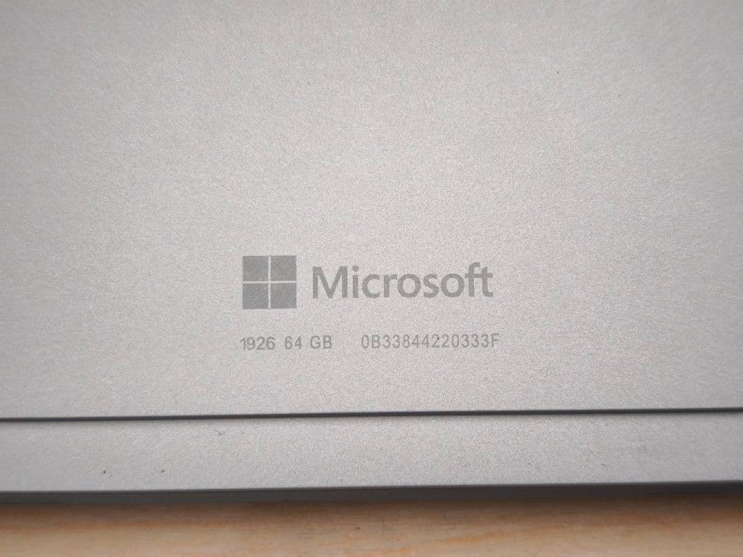 Surface Go3 64GB キーボード・タッチペン付