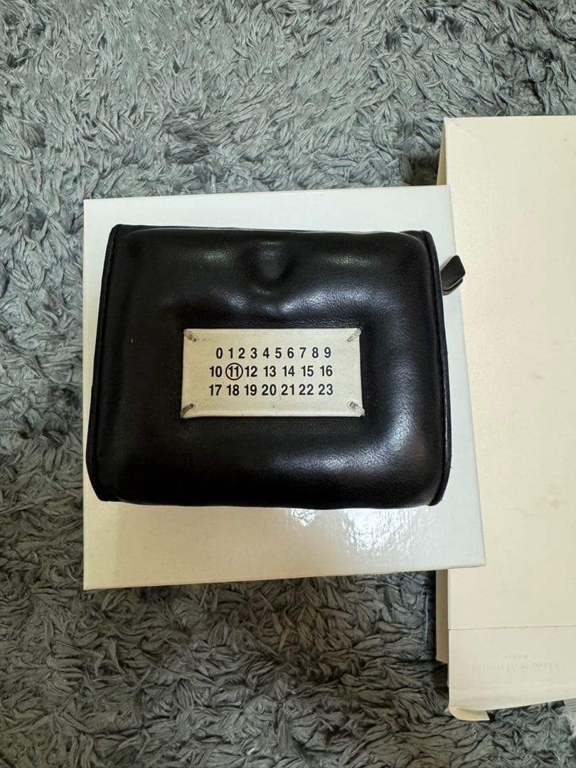 メゾンマルジェラ　グラムスラム　三つ折り財布　黒