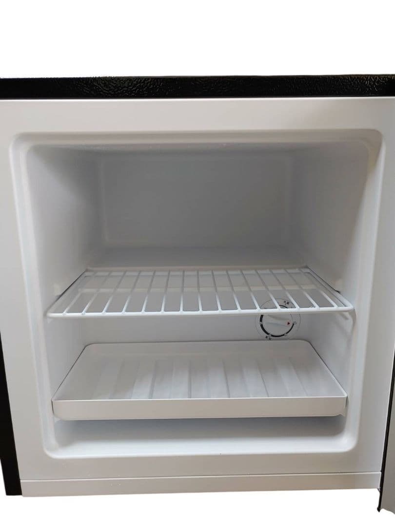 【名古屋市優先】25年製　アイリス 冷凍庫 31L PF-A31FD-B