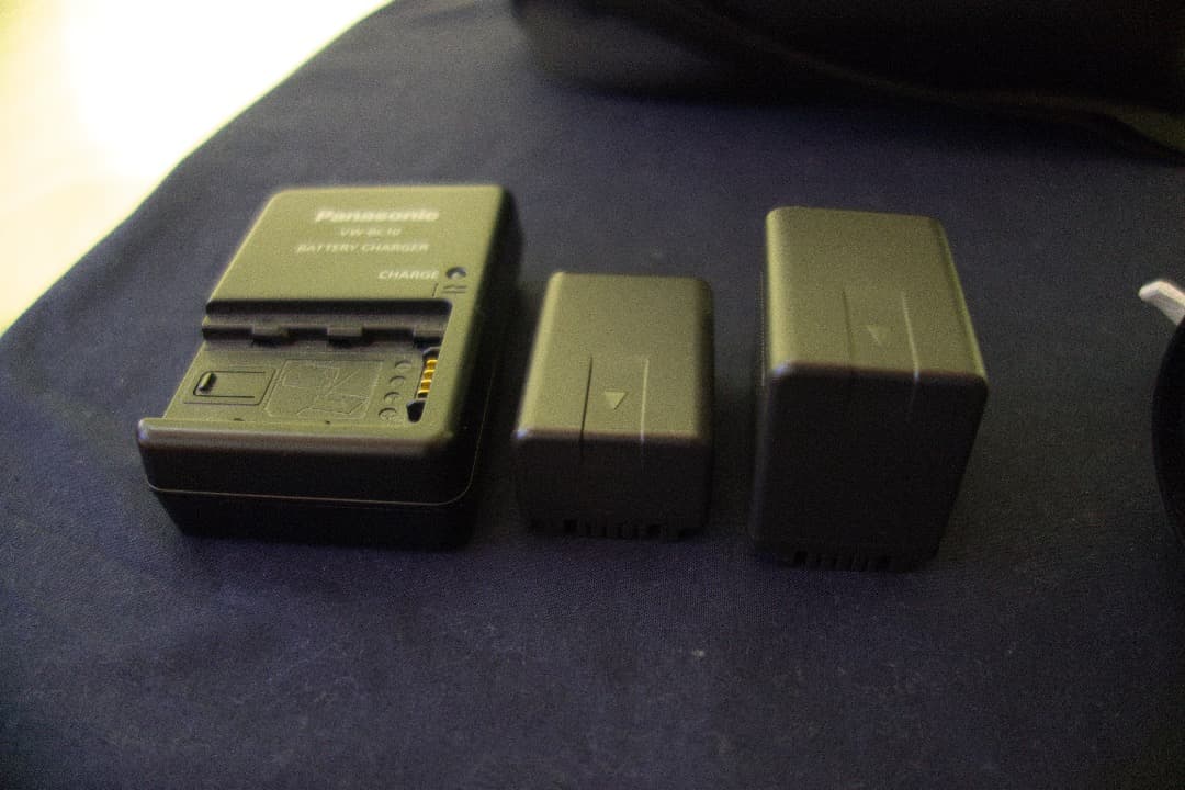 Panasonic HC-VX990M 4Kビデオカメラ