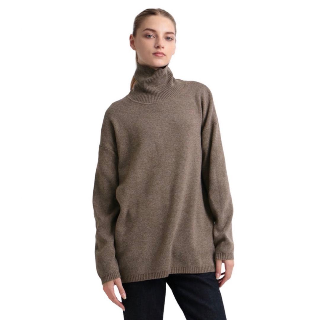 週末お値下げ中　theory luxe コクーンシルエット タートルネックニット