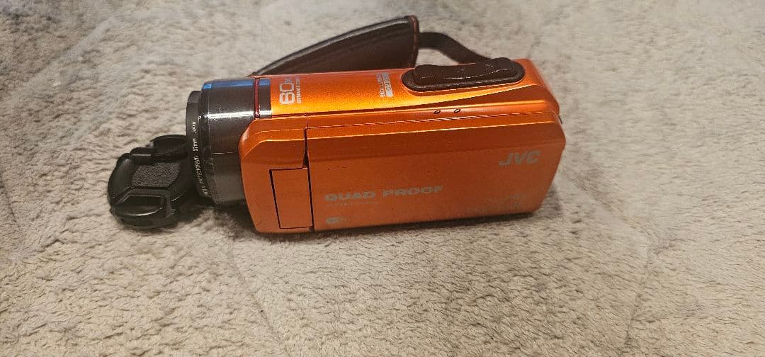 JVC ビデオカメラ GZ-RX600-D