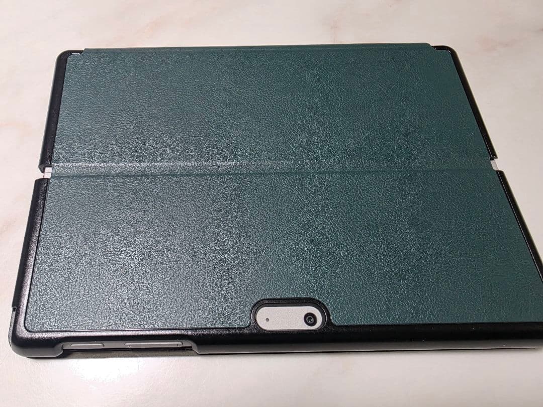 Microsoft Surface Go 2 キーボード付き本体　中古　初期化済