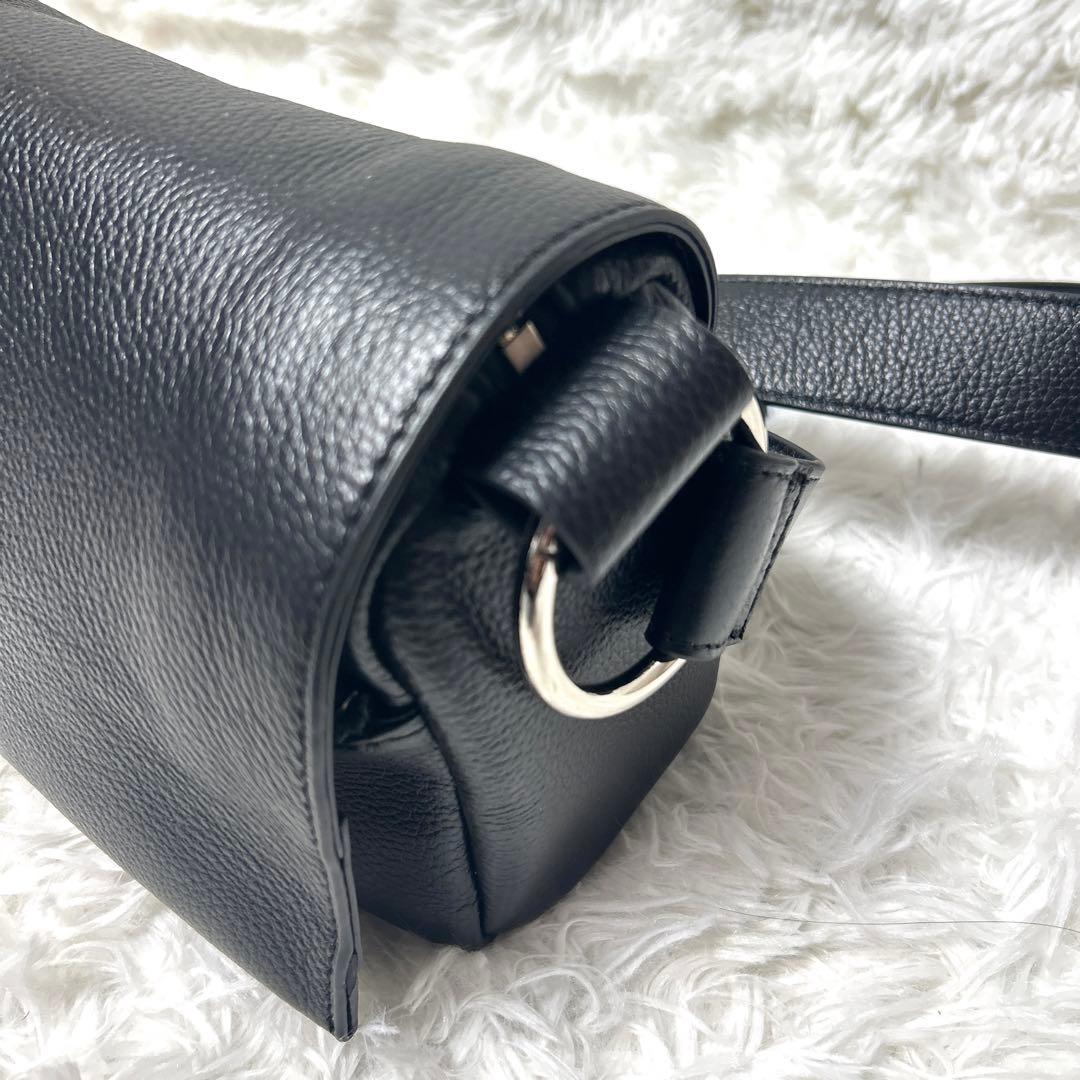 【極美品・未使用級】BEARDSLEY 2way レザーボディバッグ ブラック