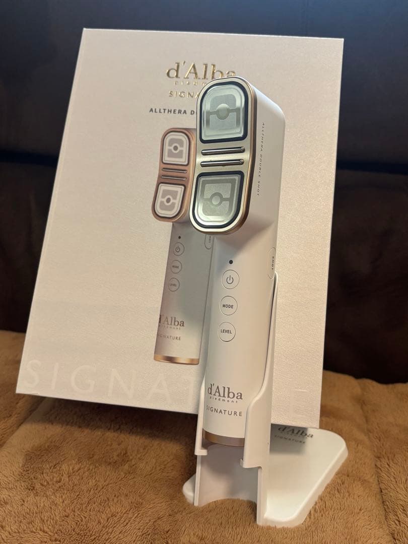 d'Alba Allthera Double Shot 美顔器
