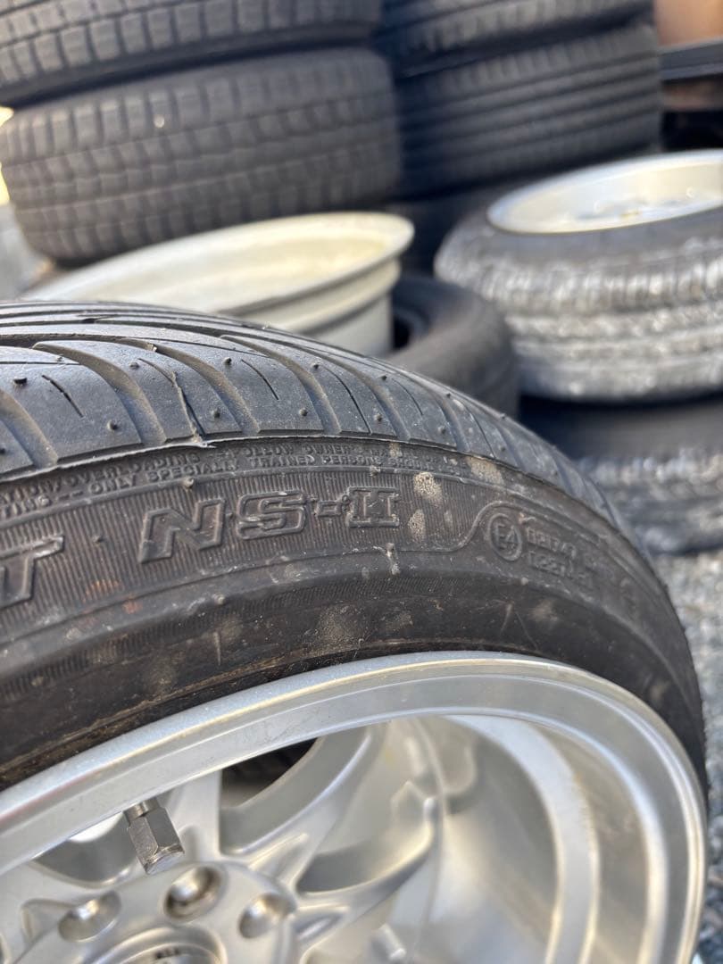 吉平　15インチ9J＋0 超引っ張り