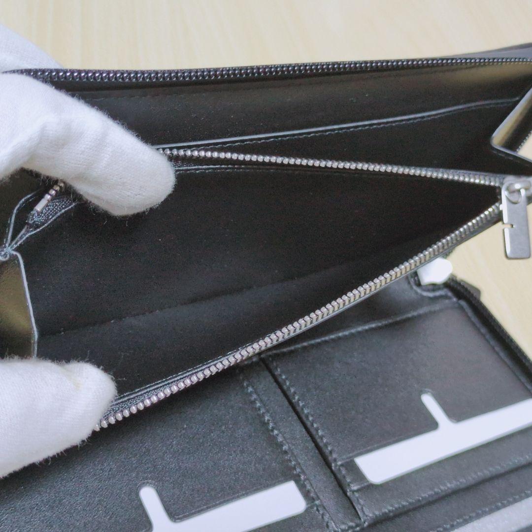 現行 極美品 BURBERRY ラウンドジップ 長財布 新ロゴ 2024SS