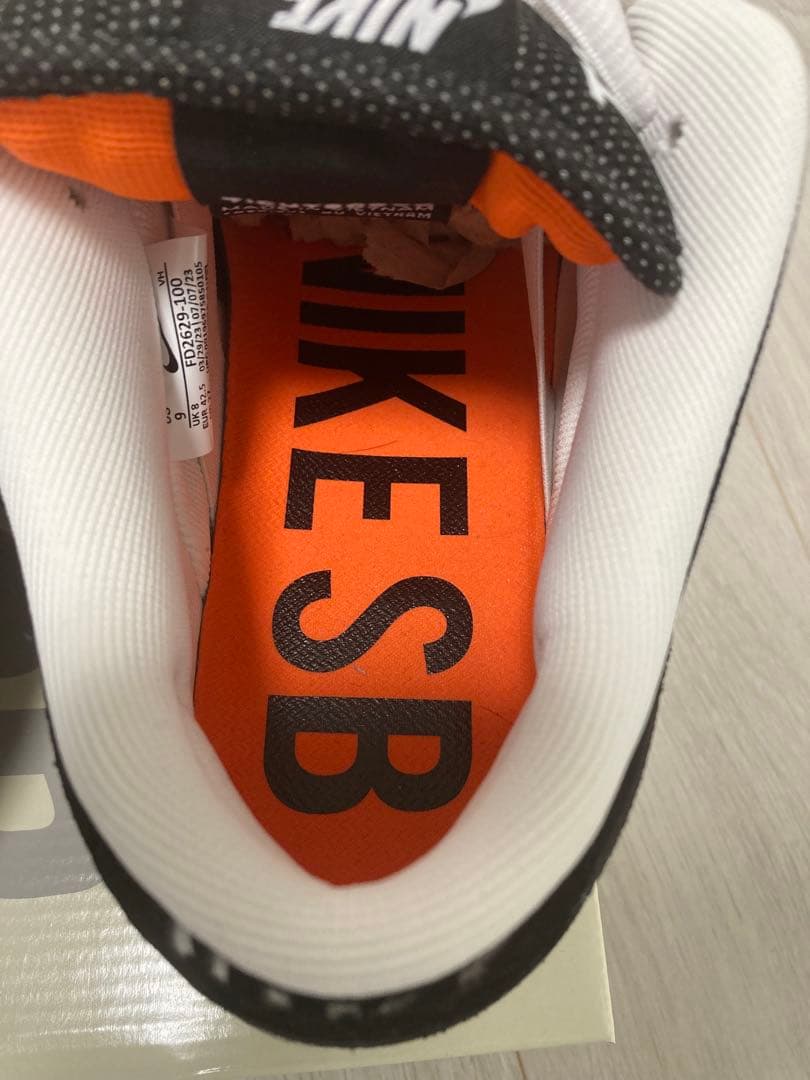 TIGHTBOOTH × Nike SB Dunk Low Pro QS