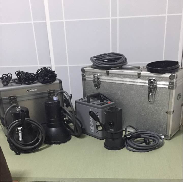 ストロボ コメット2400